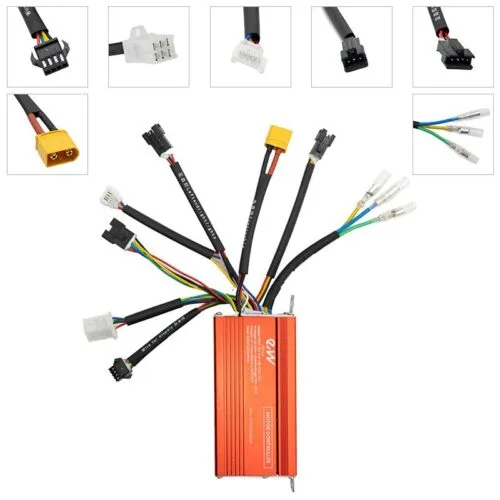 Controlador eléctrico con múltiples conectores y cables.